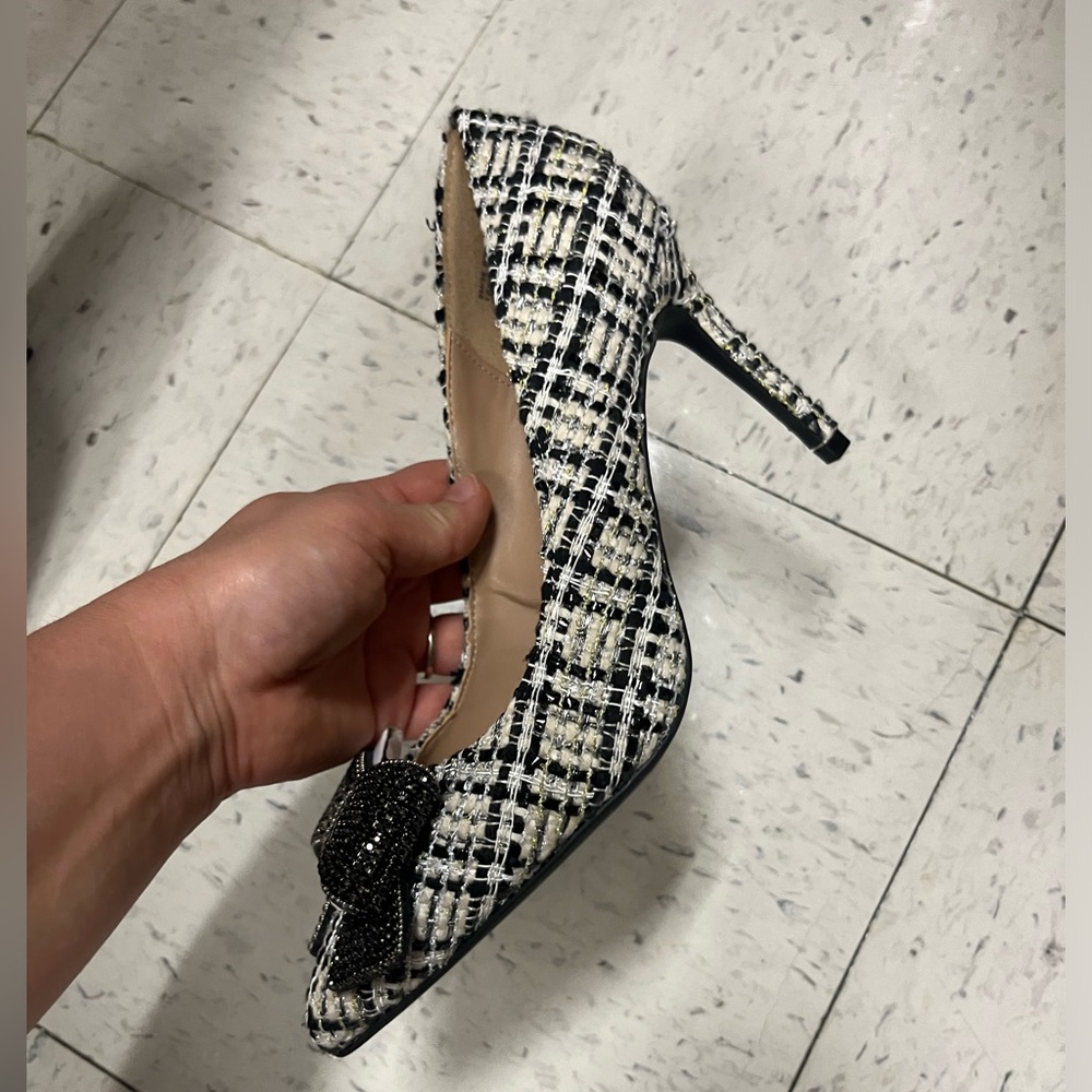 NWT ⚜️🖤⚜️ BCBGeneration Bissha Bow Dress Pumps - Picture 11 of 13